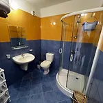 Apartament Modern Beachfront With Pool *
